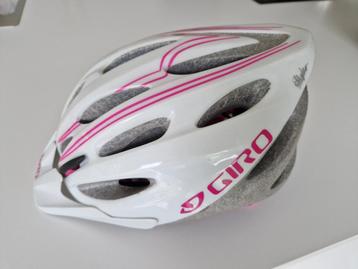 Giro fietshelm voor meisjes  beschikbaar voor biedingen
