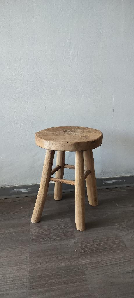Decoratief krukje, Huis en Inrichting, Krukjes, Zo goed als nieuw, Hout, Ophalen