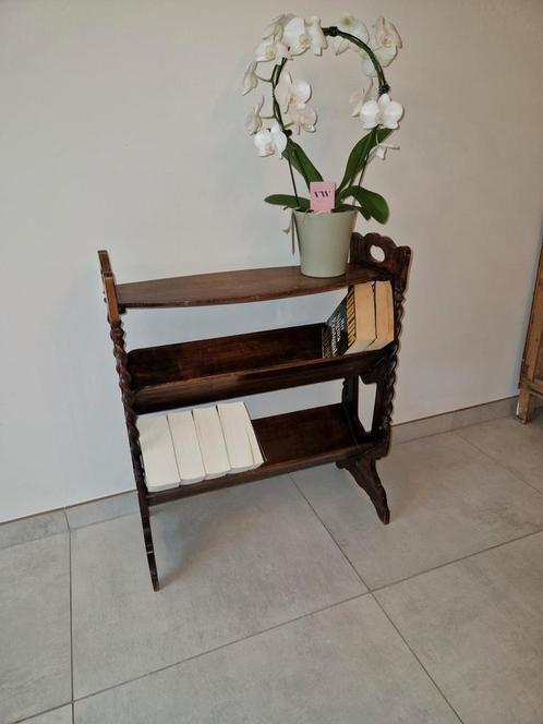 Antieke Engelse boekenstandaard, Antiek en Kunst, Antiek | Meubels | Tafels, Ophalen