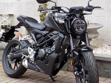 Honda Cb 125 R naked bike als nieuw  beschikbaar voor biedingen
