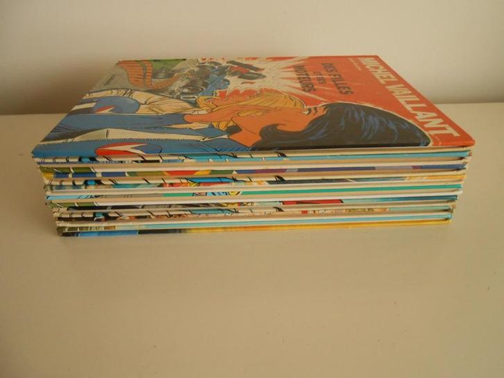 8 strips Michel Vaillant - Franse taal, Boeken, Stripverhalen, Gelezen, Meerdere stripboeken, Ophalen of Verzenden