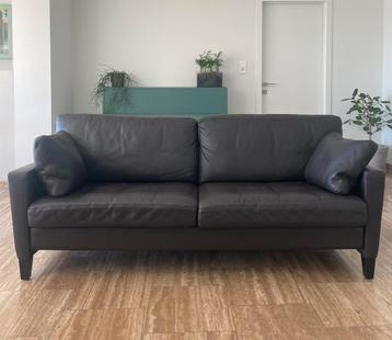 Bruine leren zetel van het bekende merk WALTER KNOLL beschikbaar voor biedingen