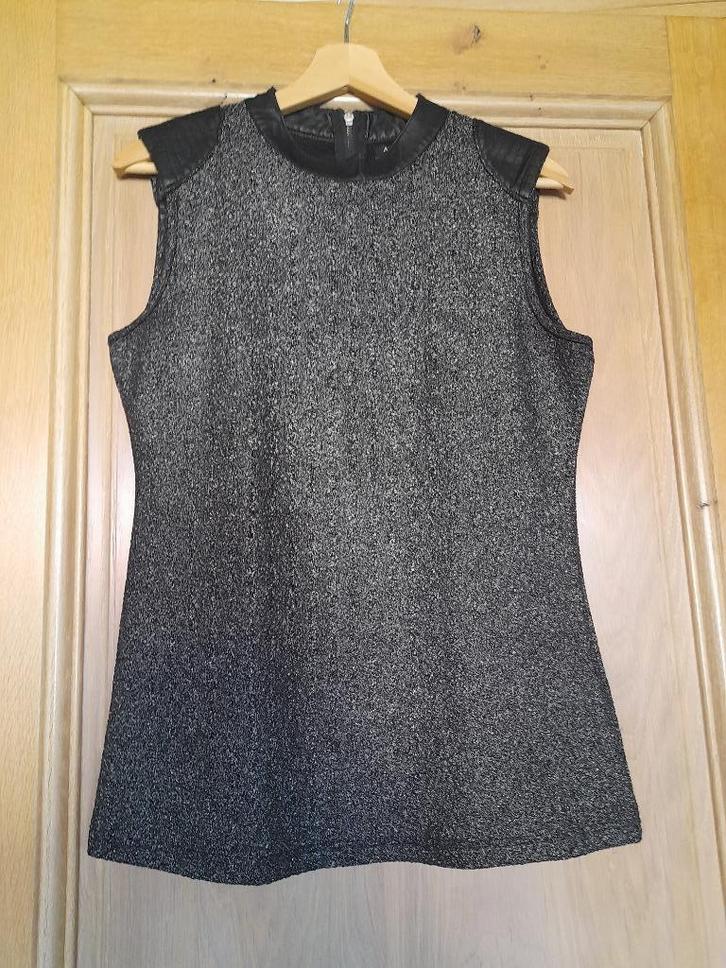 Top - zilver met details in leer - Attentif, maat large, Kleding | Dames, Topjes, Gedragen, Maat 42/44 (L), Zwart, Zonder mouw