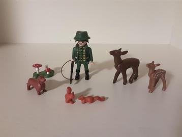 PLaymobil jager en dieren beschikbaar voor biedingen