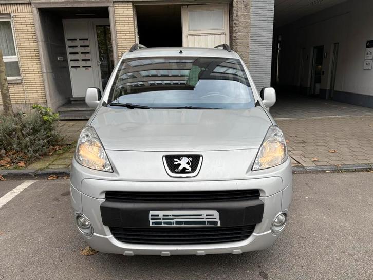 Peuegeot partener Essence, Auto's, Peugeot, Bedrijf, Partner, Benzine, Handgeschakeld, Ophalen