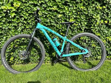 Bianchi DUEL 29.S CELESTE 2022 in nieuwstaat beschikbaar voor biedingen
