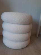 Moderne witte  poef, Huis en Inrichting, Ophalen, Nieuw, Stof