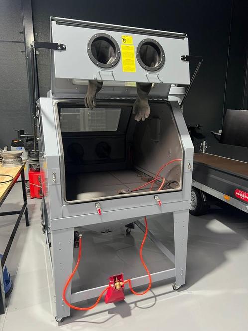 Professionele straalcabine 1200L dubbele werkpost met afzuig, Doe-het-zelf en Bouw, Reinigingsmachines, Zo goed als nieuw, Overige typen