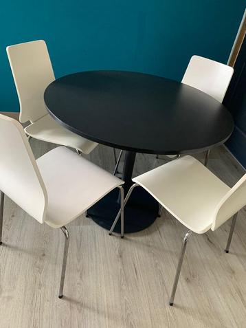 Table à manger avec 4 chaise IKEA Gilbert, Quatre personnes, Rond, 50 à 100 cm, Enlèvement