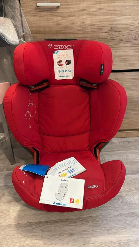 Autostoel Maxi-Cosi RodiFix 9-36 kg, Kinderen en Baby's, Autostoeltjes, Gebruikt, Maxi-Cosi, 9 t/m 36 kg, Isofix, Slaapstand, Zijbescherming