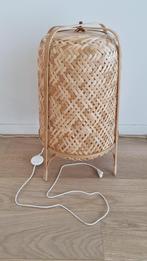 Ikea staande lamp KNIXHULT, bamboe, handgemaakt, Huis en Inrichting, Minder dan 100 cm, Zo goed als nieuw, Ophalen