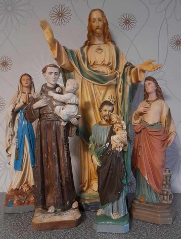 Religieuze beelden beschikbaar voor biedingen