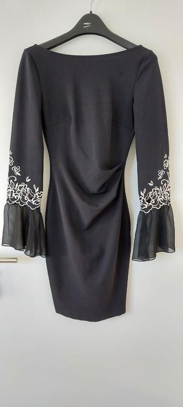Closet Sale- Cocktailjurkje Zwart -Maat XS beschikbaar voor biedingen