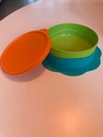 TUPPERWARE bord met zuignap, Huis en Inrichting, Keuken | Tupperware, Ophalen, Zo goed als nieuw