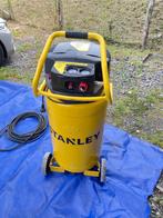 Compresseur Stanley 100L, Doe-het-zelf en Bouw, Compressors, Ophalen, Gebruikt, 200 tot 400 liter/min, 6 tot 10 bar