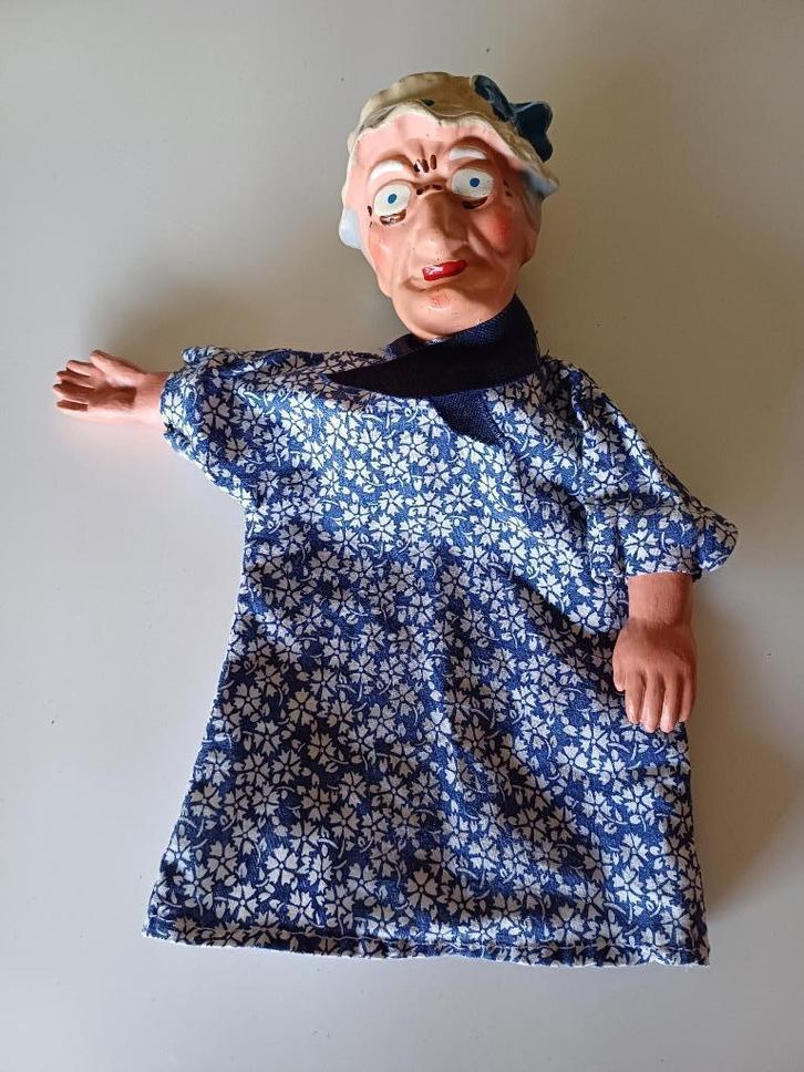 Poppenkastpop handpop oma jaren 50 retro vintage, Kinderen en Baby's, Speelgoed | Poppen, Gebruikt, Overige typen, Ophalen of Verzenden