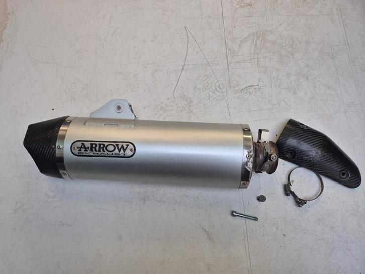 Arrow exhaust e gekeurd met lichte beschadiging, Motoren, Onderdelen | BMW, Gebruikt, Ophalen of Verzenden