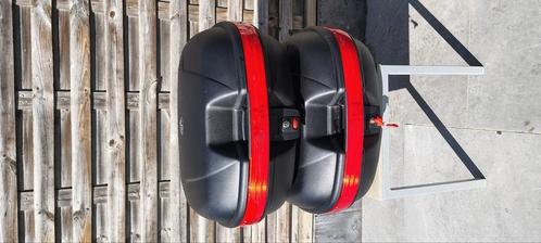2 GIVI Motorkoffers in mooie staat, Motoren, Accessoires | Koffers en Tassen, Zo goed als nieuw, Ophalen