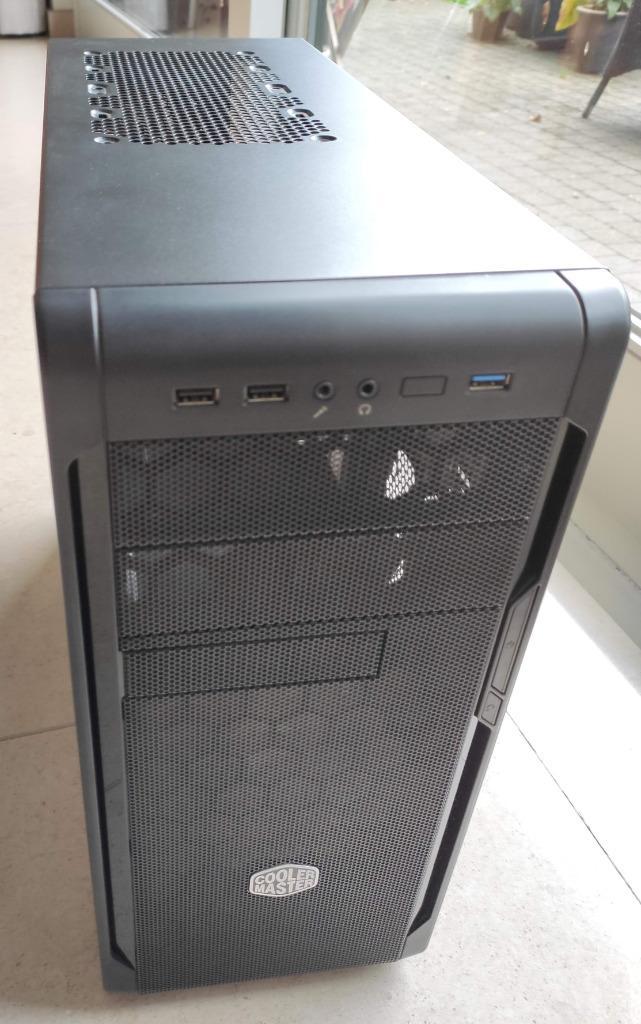 Cooler Master N300, ATX computerbehuizing, Computers en Software, Computerbehuizingen, Gebruikt, Ophalen of Verzenden