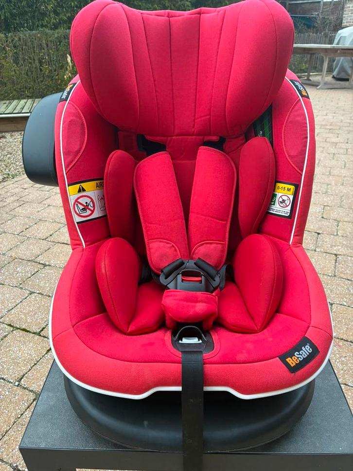 BeSafe iZi Modular i-Size autostoel + ISOFIX base – topstaat, Kinderen en Baby's, Autostoeltjes, Zo goed als nieuw, Isofix, Zijbescherming