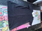 Jolie robe pull&Bear taille XS, Kleding | Dames, Jurken, Ophalen, Zo goed als nieuw, Zwart