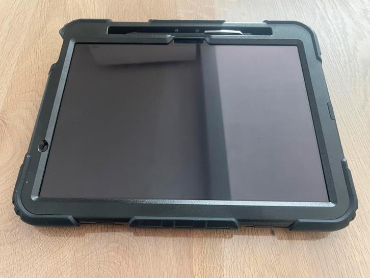 Ipad air 11 inch m3 splinternieuw!, Computers en Software, Tablet-hoezen, Zo goed als nieuw, Screenprotector, 11 inch, Ophalen