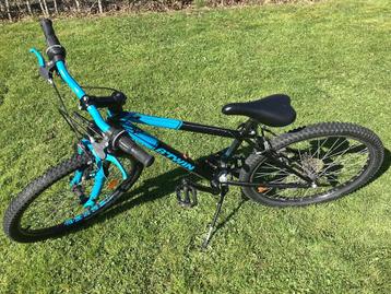 Vélo garçon VTT 24 ‘’ Btwin Rockrider RR 500. blue (9-12 ans