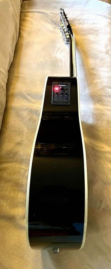 12 snaren semi akoestische FENDER CD160SE/12 BLK, Muziek en Instrumenten, Snaarinstrumenten | Gitaren | Akoestisch, Zo goed als nieuw