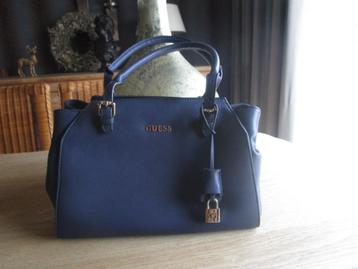 Handtas Guess beschikbaar voor biedingen