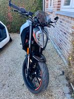 KTM Duke 125cc (2023) 2000km., Motoren, Motoren | KTM, Particulier, 125 cc, 11 kW of minder, Sportuitlaat