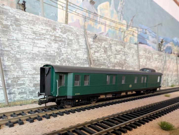 NMBS SNCB Fleischmann 563001B | Ex DRG Pakwagen |, Hobby en Vrije tijd, Modeltreinen | H0, Zo goed als nieuw, Wagon, Gelijkstroom