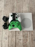 Xbox one s met 2 games en 2 controllers, Games en Spelcomputers, Ophalen of Verzenden, Zo goed als nieuw, Xbox One