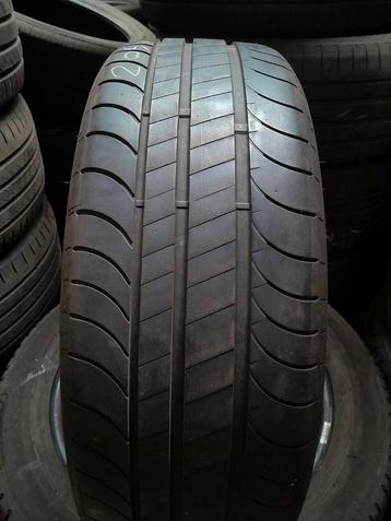 205/50/19 205 50 19 205/50R19  beschikbaar voor biedingen