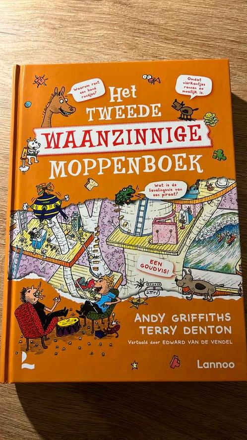 Andy Griffiths - Het tweede waanzinnige moppenboek, Boeken, Kinderboeken | Jeugd | onder 10 jaar, Zo goed als nieuw, Ophalen