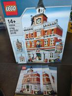 Lego 10224 town hall met doos en boeken, Kinderen en Baby's, Speelgoed | Duplo en Lego, Ophalen of Verzenden, Zo goed als nieuw