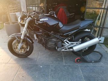 Ducati monster M750 dark  beschikbaar voor biedingen