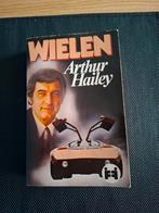 Wielen. Arthur Hailey, Ophalen, Gelezen