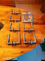 7 nieuwe deurklinken, Enlèvement