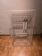 2 ikea paxkast manden, Ophalen