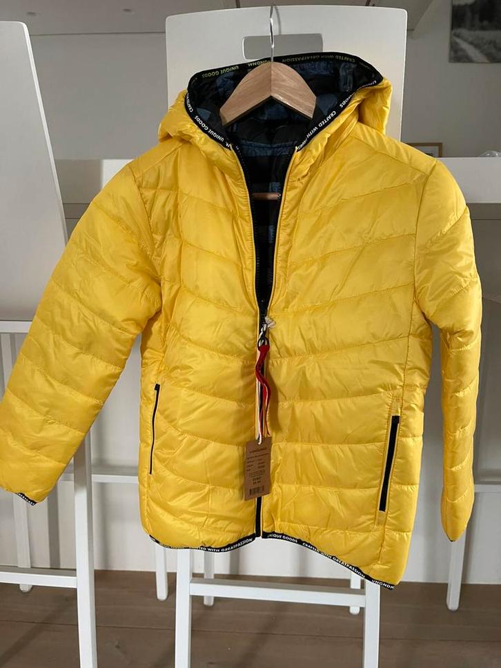 Kledij Nieuw - Maat 140 - Jas + Trui + Broeken, Enfants & Bébés, Vêtements enfant | Taille 140, Neuf, Pantalon, Enlèvement