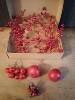 Pommes anciennes en papier mâché, cerises et 3 branches de, Utilisé, Envoi