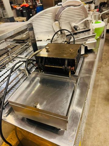 Horeca Wafelijzer mini Brusselse wafels 3x4 beschikbaar voor biedingen
