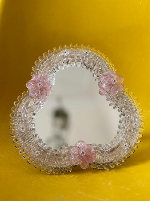 Petit miroir en verre de murano (excellent état), Antiquités & Art, Antiquités | Miroirs, Moins de 50 cm, Moins de 100 cm, Autres formes
