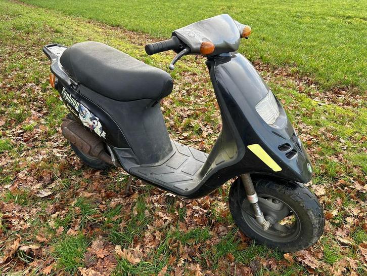 Puch Typhoon 50cc B klasse, Vélos & Vélomoteurs, Vélomoteurs & Scooters bridés, Utilisé, Piaggio, Essence, Enlèvement