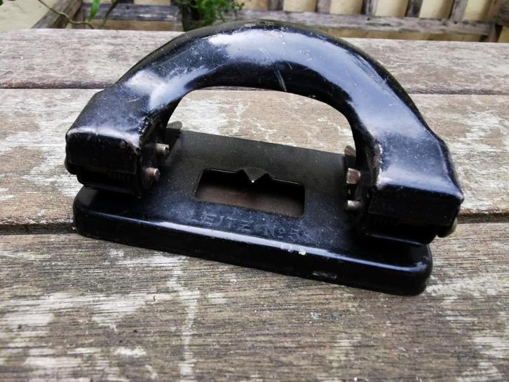 Vintage perforator zwart Leitz n58, Antiek en Kunst, Antiek | Kantoor en Zakelijk, Ophalen of Verzenden