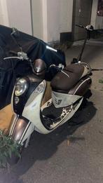 Sym mio, Fietsen en Brommers, Ophalen, Mio