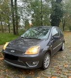 Ford Fiesta 1.6 Benzine Sport Wagen is gekeurd voor verkoop, Auto's, Stof, Handgeschakeld, Grijs, Particulier