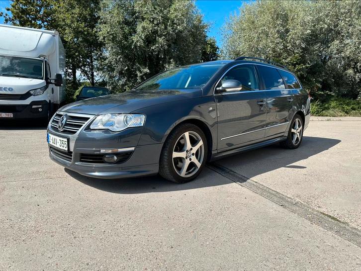 VW PASSAT 1.4TFSI R’LINE NIEUWE STAAT VAN 2011EURO5 AIRCO, Auto's, Volkswagen, Bedrijf, Te koop, Passat, Adaptieve lichten, Airbags