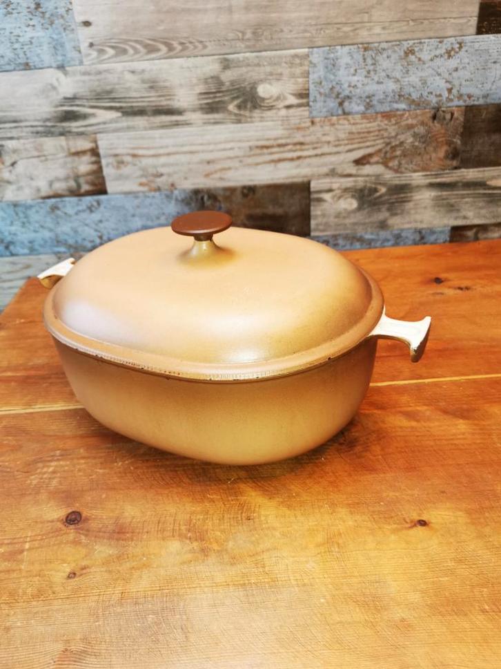 Le creuset Enzo Mari 33, Maison & Meubles, Cuisine | Casseroles & Poêles, Enlèvement ou Envoi