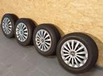 Très bons pneus hiver 175/65-14 avec jantes Hyundai, Auto-onderdelen, Banden en Velgen, Ophalen, 14 inch, Gebruikt, 175 mm